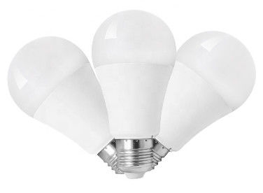Konut İç Mekan Led Ampuller Smd2835 2700 - 6500k Pc Lamba Gövde Malzemesi